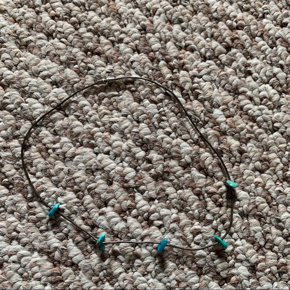 Turquoise stone choker